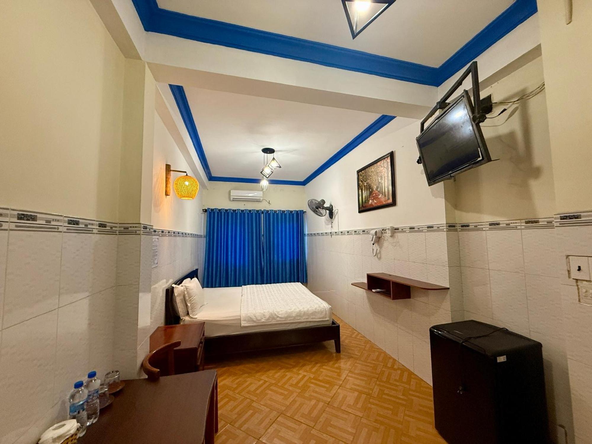 Hotel Khach San Hong Ha 2 Ho Chi Minh City