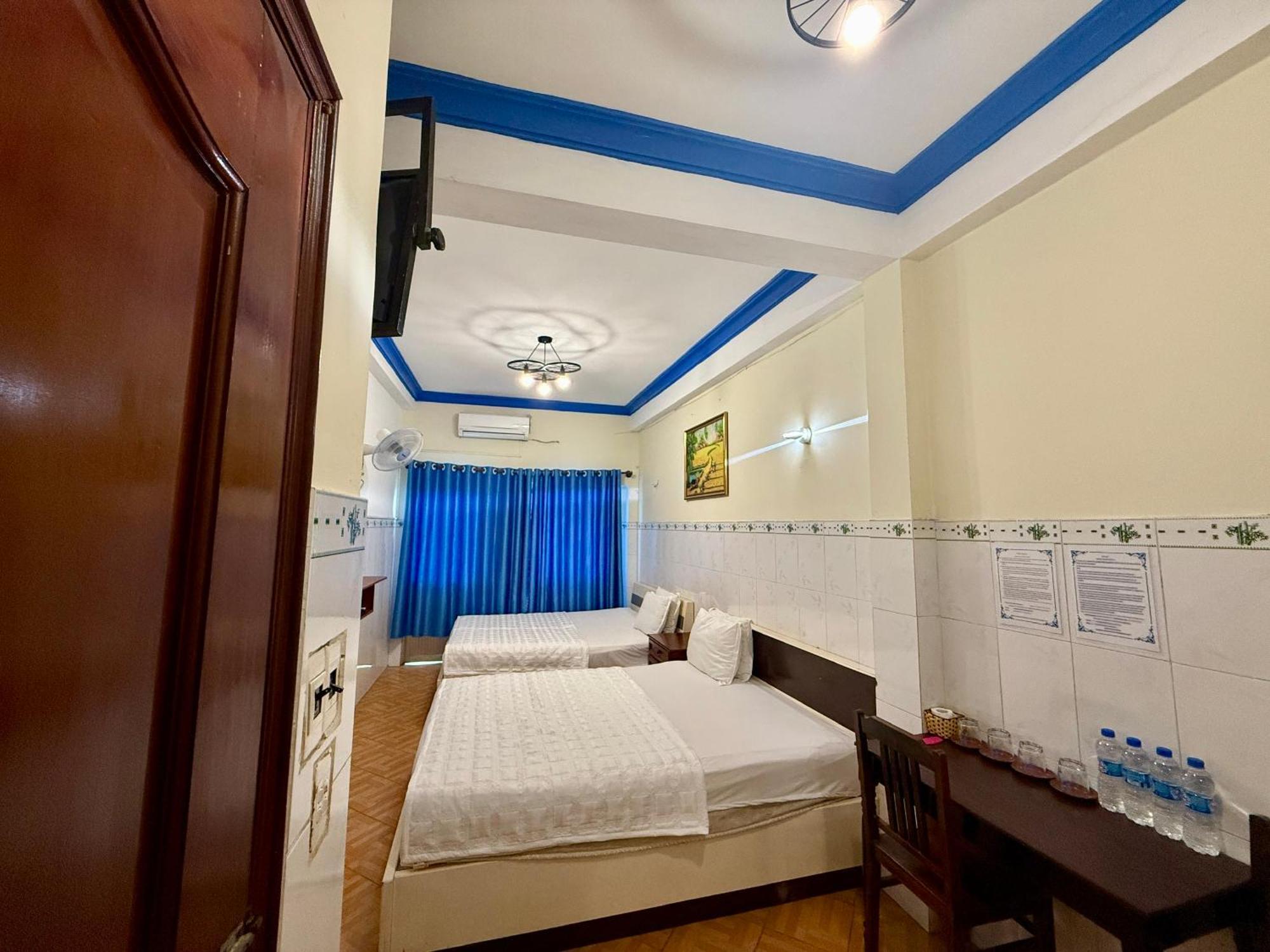 Hồng Hà 2 Khách sạn
