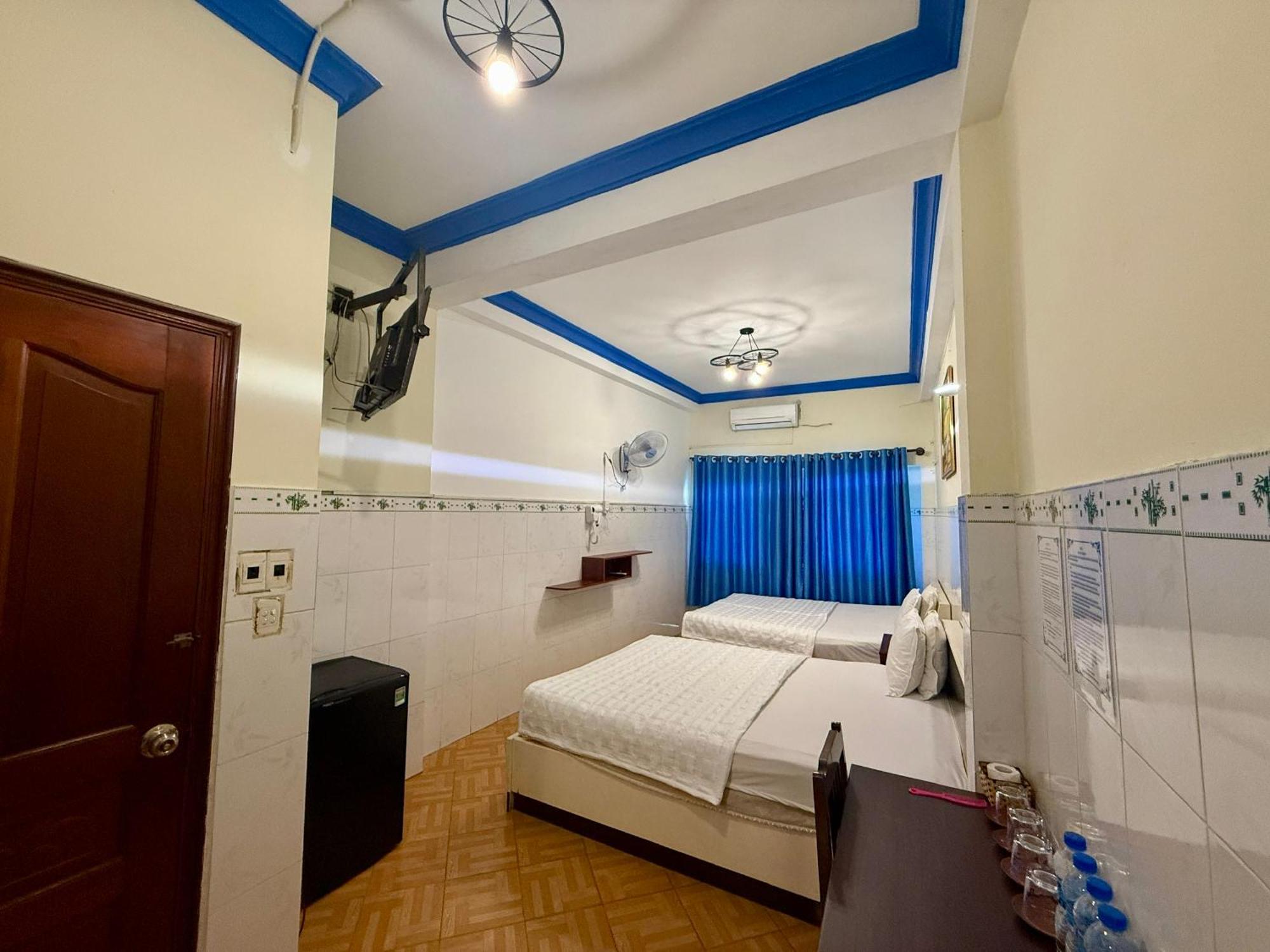 Hồng Hà 2 Khách sạn TP. Hồ Chí Minh
